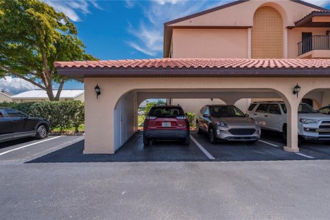 Copropriété à vendre à Punta Gorda, Floride: 2 chambres, 109.62 m2 № 1202942 - photo 6