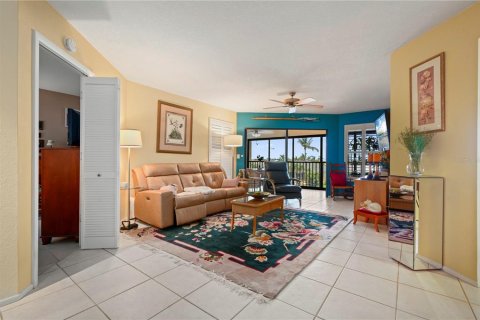 Copropriété à vendre à Punta Gorda, Floride: 2 chambres, 109.62 m2 № 1202942 - photo 15