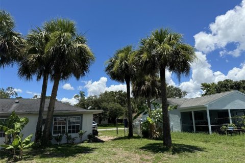 House in LaBelle, Florida 3 bedrooms, 168.34 sq.m. № 1248113 - photo 6