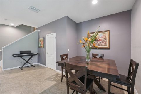 Adosado en venta en Tampa, Florida, 3 dormitorios, 158.31 m2 № 1398729 - foto 21