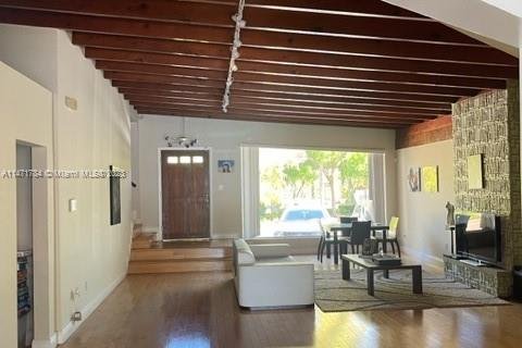 Casa en venta en Miami Beach, Florida, 3 dormitorios, 290.32 m2 № 784933 - foto 17