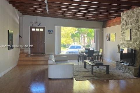 Casa en venta en Miami Beach, Florida, 3 dormitorios, 290.32 m2 № 784933 - foto 16