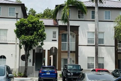 Condominio en venta en Miramar, Florida, 3 dormitorios, 134.24 m2 № 1311134 - foto 2