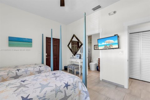 Villa ou maison à vendre à Marathon, Floride: 3 chambres, 231.51 m2 № 860161 - photo 21