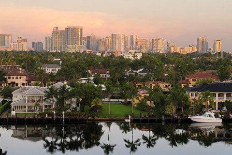 Condo in Fort Lauderdale, Florida, 2 bedrooms  № 1163108 - photo 5