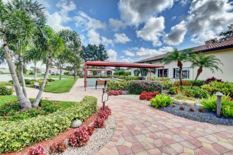 Villa ou maison à vendre à Delray Beach, Floride: 3 chambres, 207.82 m2 № 627383 - photo 10