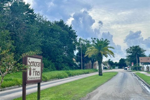 Copropriété à vendre à Orlando, Floride: 2 chambres, 95.69 m2 № 1364024 - photo 4