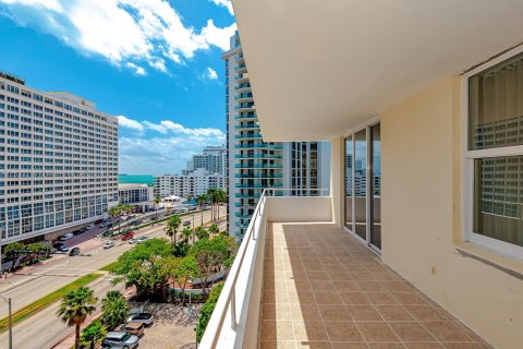 Copropriété à vendre à Miami Beach, Floride: 2 chambres, 153.29 m2 № 1270430 - photo 27