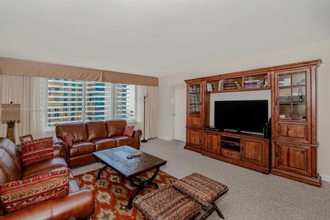 Copropriété à vendre à Miami Beach, Floride: 2 chambres, 153.29 m2 № 1270430 - photo 5