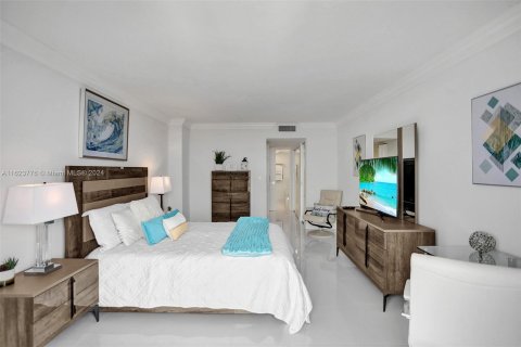 Copropriété à vendre à Hollywood, Floride: 1 chambre, 92.9 m2 № 1270394 - photo 29