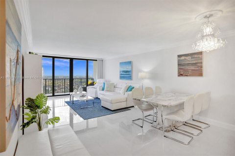 Copropriété à vendre à Hollywood, Floride: 1 chambre, 92.9 m2 № 1270394 - photo 14