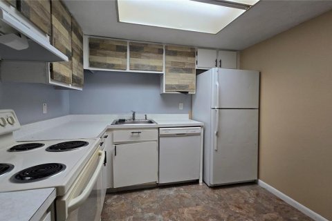 Condominio en alquiler en Ocala, Florida, 2 dormitorios, 91.97 m2 № 1369335 - foto 7