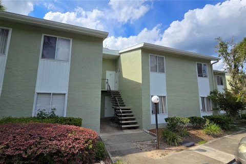 Condominio en alquiler en Ocala, Florida, 2 dormitorios, 91.97 m2 № 1369335 - foto 2