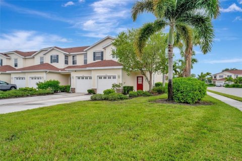 Touwnhouse à vendre à North Port, Floride: 3 chambres, 148.64 m2 № 1319569 - photo 1