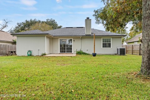 Villa ou maison à vendre à Jacksonville, Floride: 3 chambres, 132.39 m2 № 807133 - photo 25