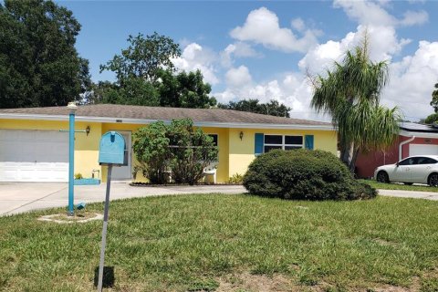 Casa en venta en Clearwater, Florida, 2 dormitorios, 81.94 m2 № 1393734 - foto 1