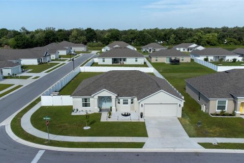 House in Lakeland, Florida 3 bedrooms, 151.15 sq.m. № 1122984 - photo 23