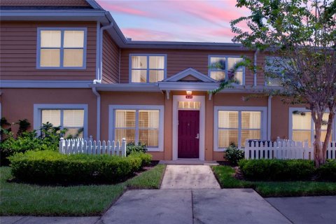 Townhouse in Kissimmee, Florida 3 bedrooms, 120.4 sq.m. № 1312601 - photo 1