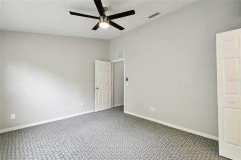 Townhouse in Wesley Chapel, Florida 2 bedrooms, 115.2 sq.m. № 1312639 - photo 15