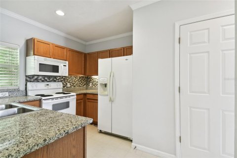 Townhouse in Wesley Chapel, Florida 2 bedrooms, 115.2 sq.m. № 1312639 - photo 7