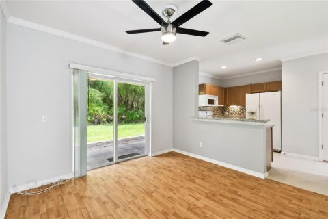 Townhouse in Wesley Chapel, Florida 2 bedrooms, 115.2 sq.m. № 1312639 - photo 6