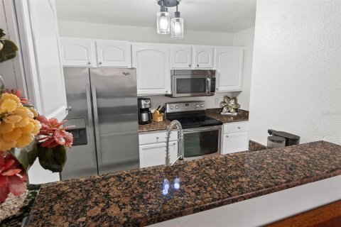 Condominio en venta en Orlando, Florida, 3 dormitorios, 103.21 m2 № 875219 - foto 13