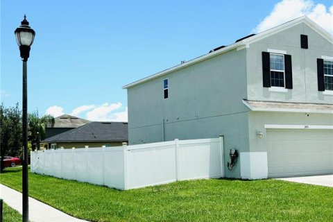 Casa en venta en Kissimmee, Florida, 4 dormitorios, 233 m2 № 1260314 - foto 2