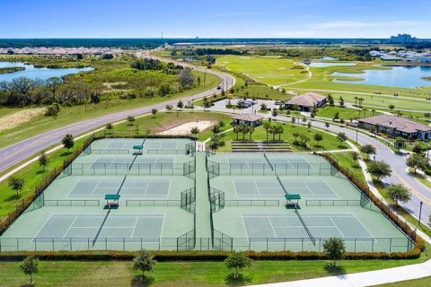 Villa ou maison à vendre à Davenport, Floride: 5 chambres, 319.77 m2 № 1260346 - photo 27