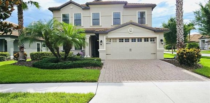 House in Davenport, Florida 5 bedrooms, 319.77 sq.m. № 1260346