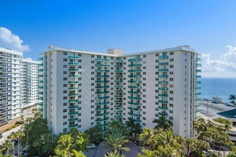 Condominio en venta en Hollywood, Florida, 2 dormitorios, 114.83 m2 № 956817 - foto 24