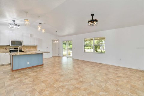 Casa en venta en North Port, Florida, 3 dormitorios, 121.33 m2 № 1393171 - foto 17