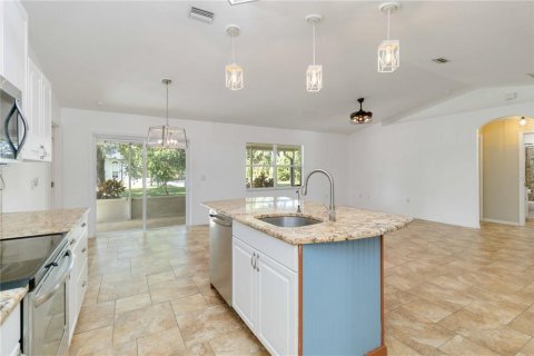 Casa en venta en North Port, Florida, 3 dormitorios, 121.33 m2 № 1393171 - foto 11