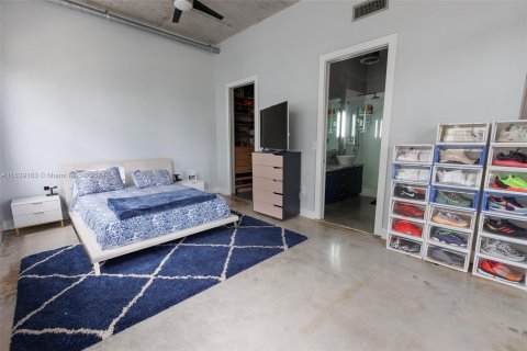 Condo in Fort Lauderdale, Florida, 2 bedrooms  № 1311108 - photo 15