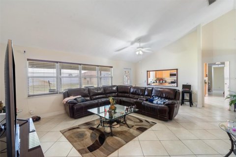 Casa en venta en Delray Beach, Florida, 4 dormitorios, 264.77 m2 № 1252892 - foto 12