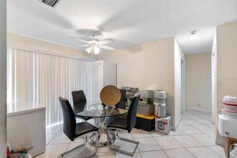 House in Delray Beach, Florida 4 bedrooms, 264.77 sq.m. № 1252892 - photo 13