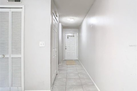 Townhouse in Orlando, Florida 2 bedrooms, 96.99 sq.m. № 1416644 - photo 28