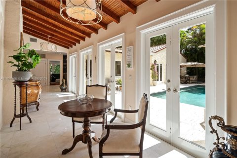 Villa ou maison à vendre à Coral Gables, Floride: 6 chambres, 404.4 m2 № 1234280 - photo 24