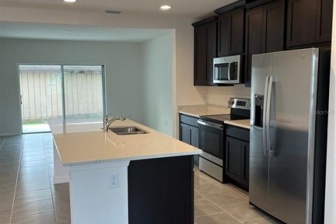 Townhouse in Davenport, Florida 3 bedrooms, 150.59 sq.m. № 1274834 - photo 6