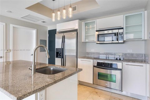 Copropriété à louer à Miami, Floride: 1 chambre, 78.5 m2 № 1369024 - photo 12