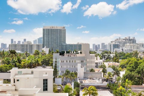 Copropriété à louer à Miami Beach, Floride: 2 chambres, 108.7 m2 № 1369022 - photo 19