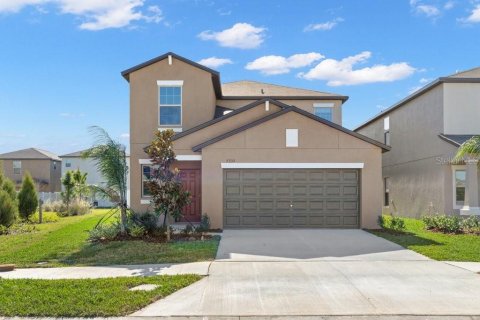 Casa en venta en Tampa, Florida, 5 dormitorios, 224.36 m2 № 1364573 - foto 2