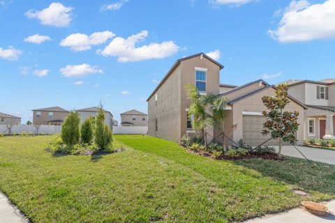 Villa ou maison à vendre à Tampa, Floride: 5 chambres, 224.36 m2 № 1364573 - photo 3