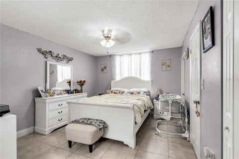 Copropriété à vendre à Hialeah, Floride: 3 chambres, 111.76 m2 № 1377012 - photo 22