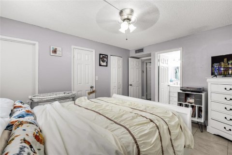 Copropriété à vendre à Hialeah, Floride: 3 chambres, 111.76 m2 № 1377012 - photo 24