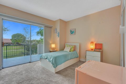 Touwnhouse à vendre à Pompano Beach, Floride: 3 chambres, 147.81 m2 № 880602 - photo 2