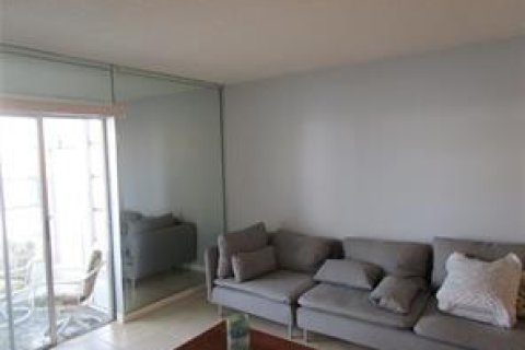 Condominio en venta en Lauderhill, Florida, 1 dormitorio, 86.21 m2 № 1100093 - foto 14