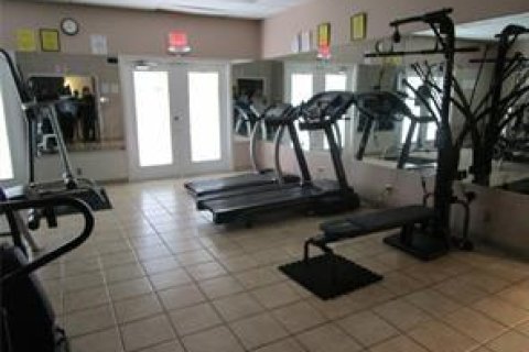 Condominio en venta en Lauderhill, Florida, 1 dormitorio, 86.21 m2 № 1100093 - foto 25