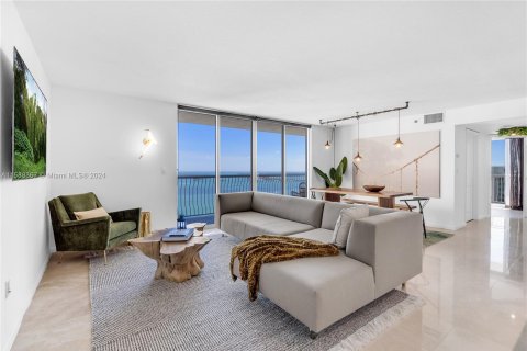 Condominio en venta en Miami, Florida, 2 dormitorios, 102.66 m2 № 1177734 - foto 18