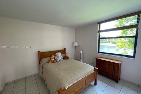 Copropriété à vendre à Miami, Floride: 2 chambres, 86.96 m2 № 1365919 - photo 20