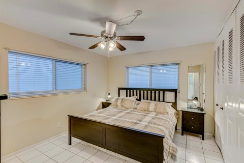 House in West Palm Beach, Florida 1 bedroom, 61.5 sq.m. № 868604 - photo 17